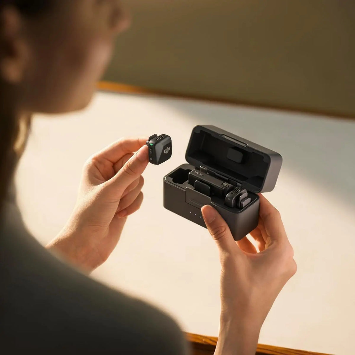 DJI Mic Mini (2 TX + 1 RX + Charging Case), Ultralight, Detail-Rich Audio 48h Use, Noise Cancelling, Automatic Limiting, Wireless Microphone for Camera/Phone/Vlog/Streaming